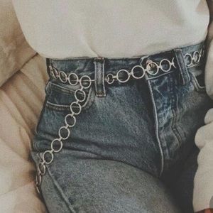 Brandy Melville chain belt